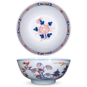 Large 18th Century Chinese Export Imari Punch Bowl. Diameter 26.5 cm