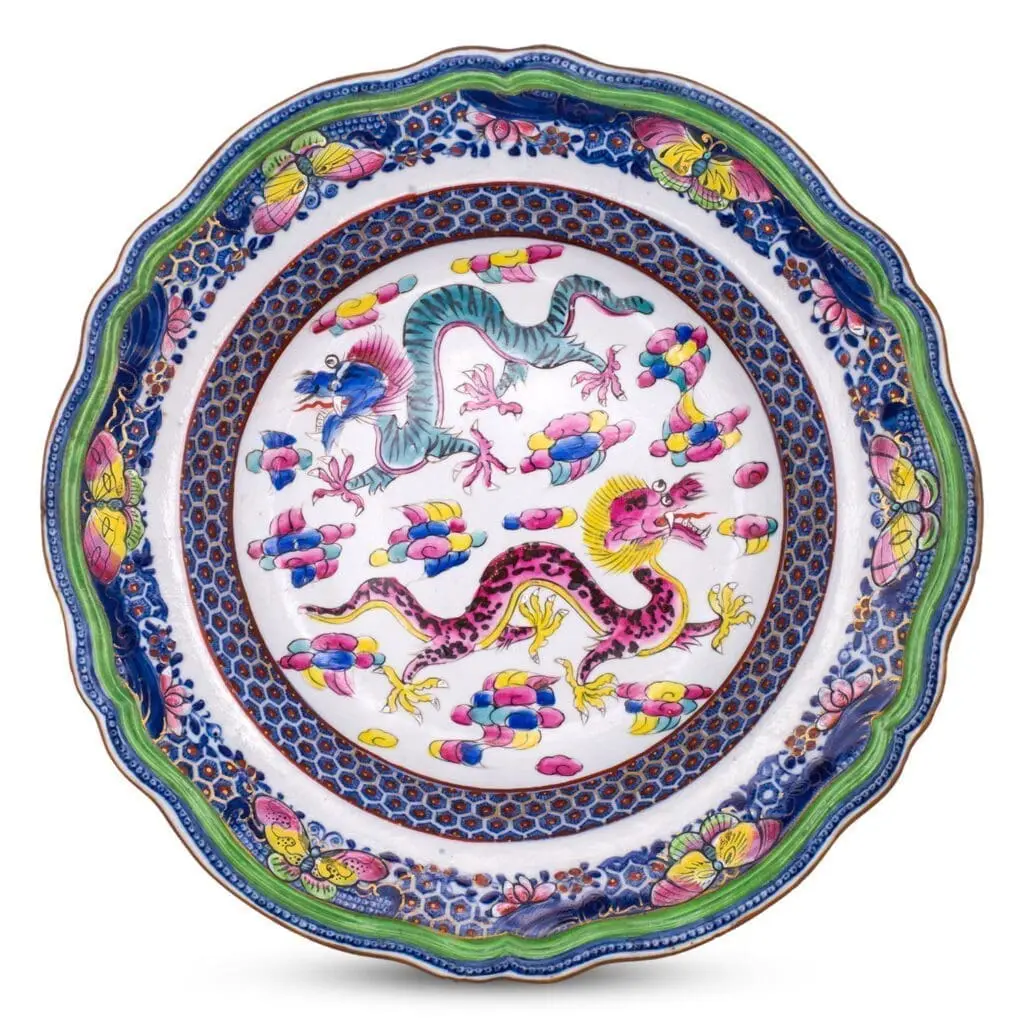 Antique Chinese Qianlong Period Clobbered Export Porcelain Dish With Dragons and Butterflies. 18th century