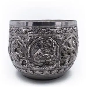 Antique Burmese Silver Repoussé Thabeik Offering Bowl. Early 20th century