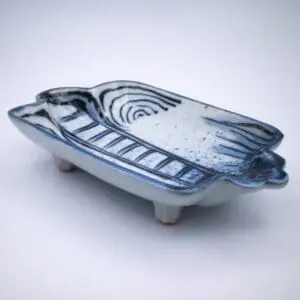 Antique Japanese Insect-Shaped Sometsuke Kaiseki Dish. Arita, Edo Period