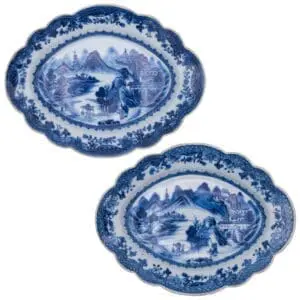 Pair of 18th Century Chinese Qianlong Period Blue and White Export Porcelain Dishes With Mountainous Landscapes, c. 1770