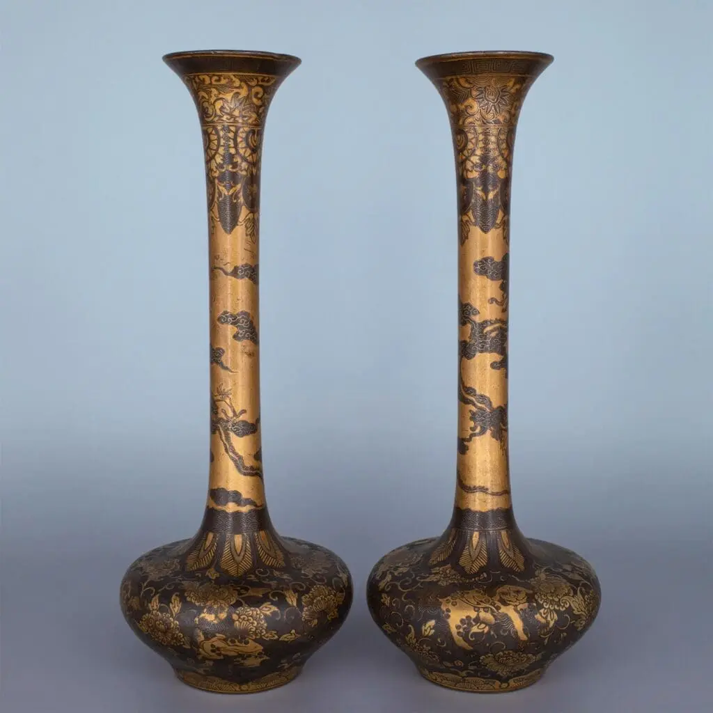 Fine Pair of Antique Japanese Bronze Vases by Takeuchi Chubei. Meiji Period