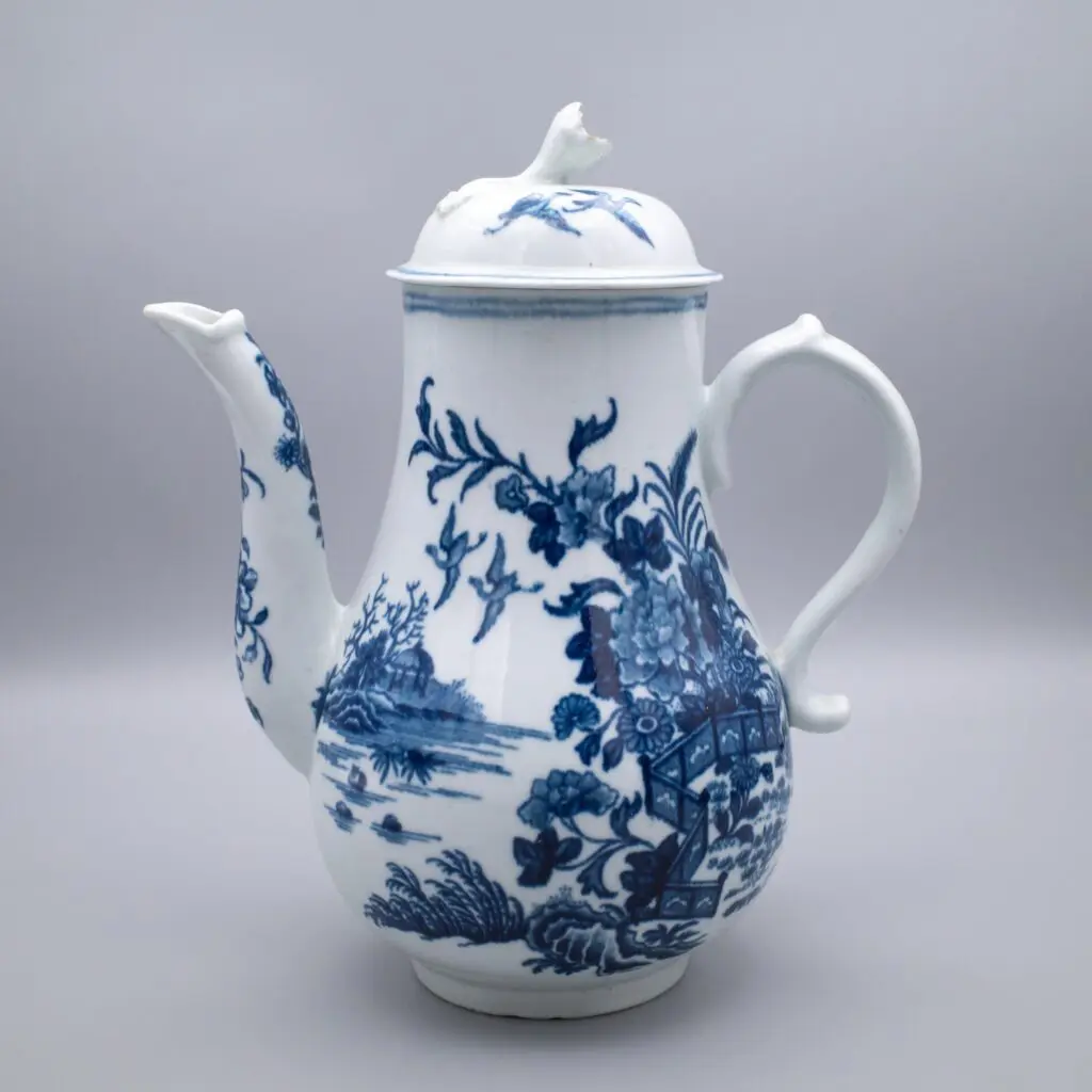 Antique 18th c. Worcester Fence Pattern Coffee Pot Dr. Wall First Period c. 1770