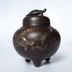 Fine Antique Japanese Silver and Gold Inlay Koro by Tozan Katsunobu. Meiji Period