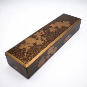 Fine Antique Japanese Nashiji Lacquer Box With Maki-e Decoration. Early 20th century