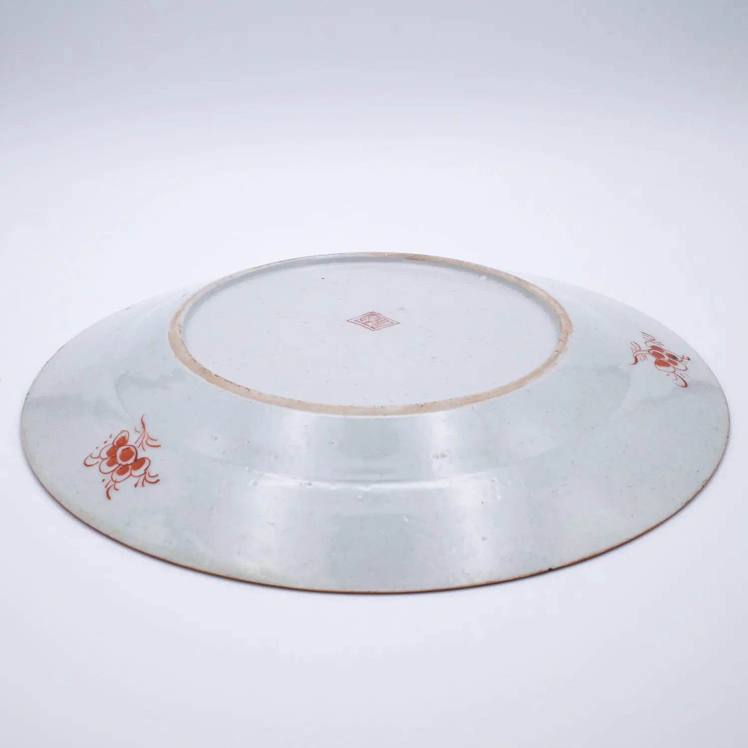 Antique Chinese Clobbered Famille Rose Porcelain Dish With Dragons. 18th-19th century