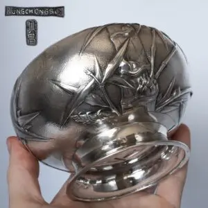 Antique Chinese Export Silver Bowl by Hung Chong & Co. Artisan Qi Chang 其昌