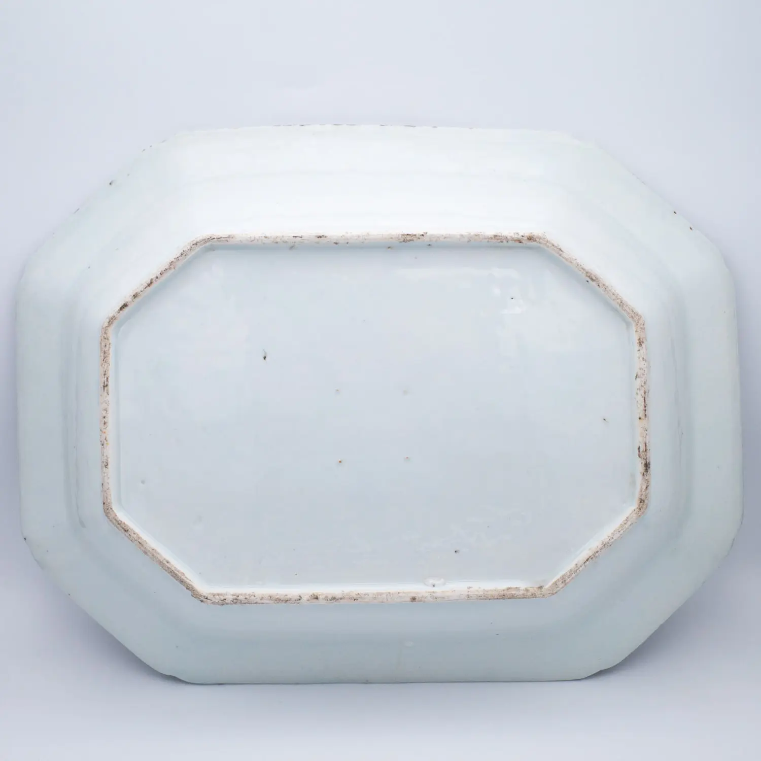 Antique Chinese Blue and White Export Porcelain Tureen Stand. 18th Century, Qianlong Period