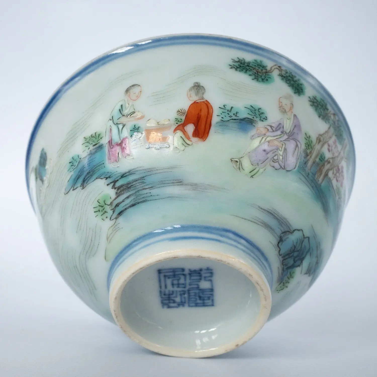 Chinese Antique or Vintage Famille Rose Porcelain Bowl. Underglaze Blue Qianlong Mark