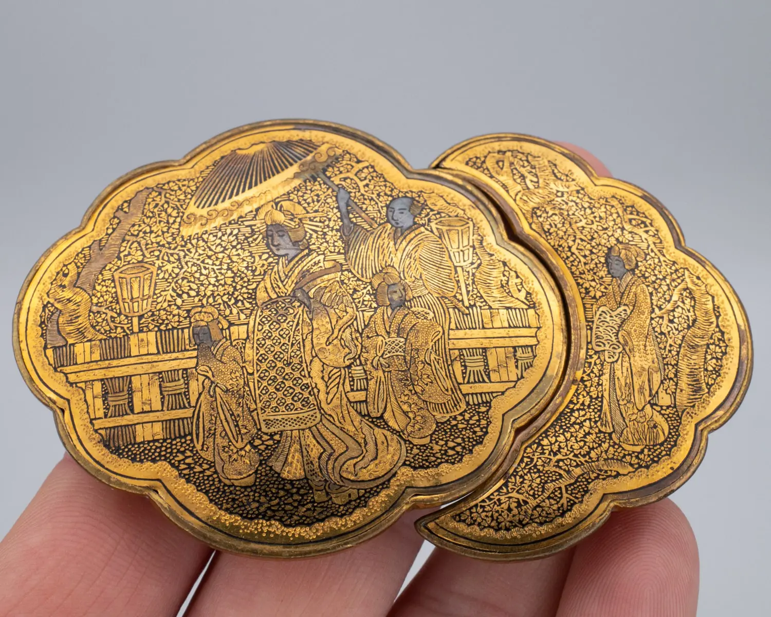 Antique Japanese Damascene Mixed Metal Belt Buckle Fujii Yoshitoyo. Early 20th century