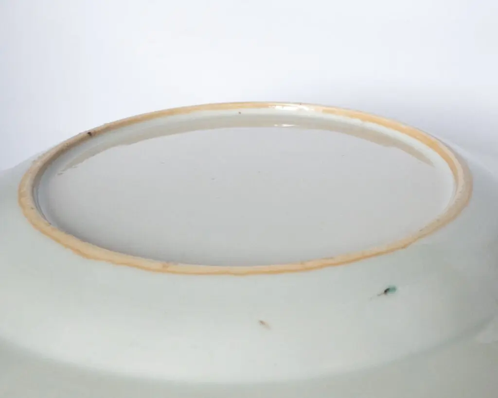 Early Qianlong period (1735-1796) export dish.