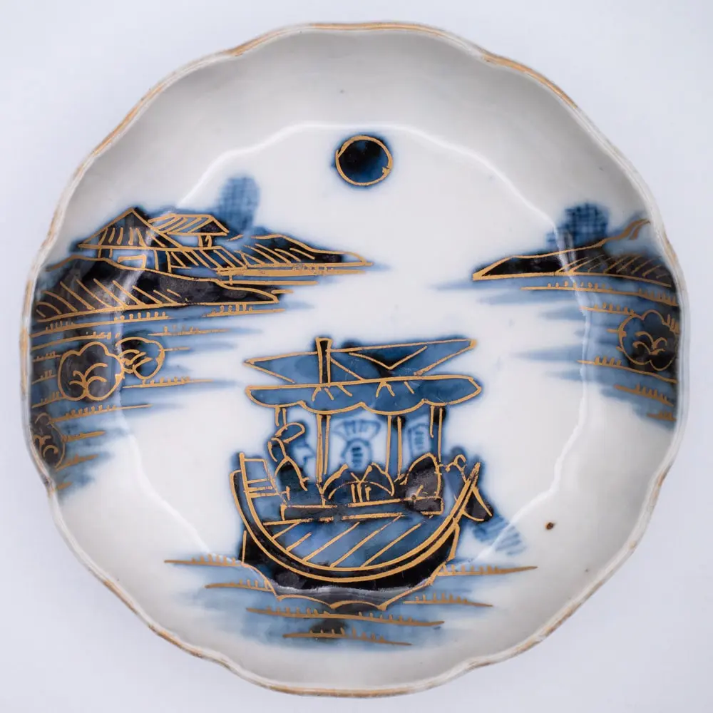 Antique Japanese Blue and White Porcelain Dish Ode to the Red Cliff. Edo Period