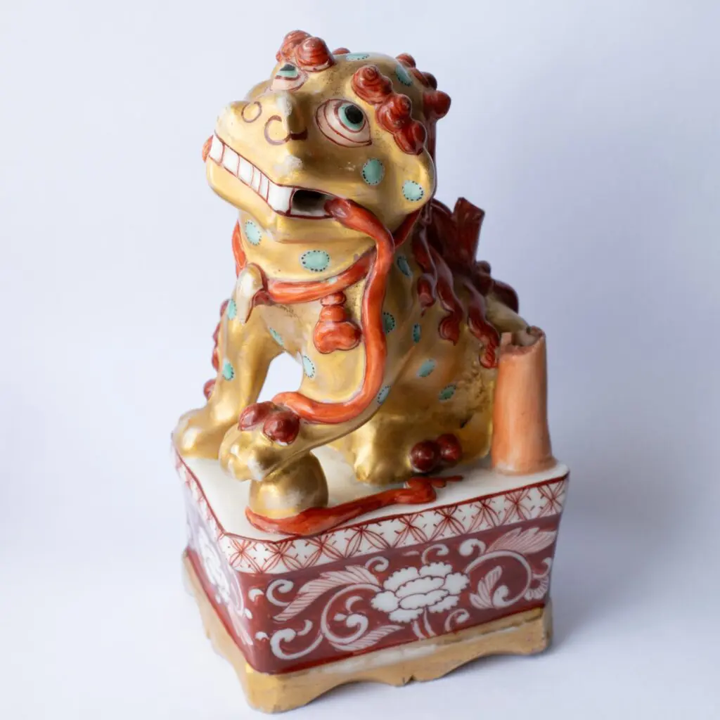 Antique Chinese Kangxi Period Clobbered Blanc de Chine Dehua Porcelain Foo Lion