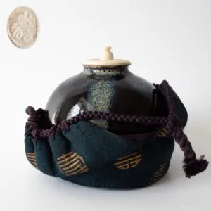 Fine Vintage Japanese Takatori Glazed Chaire Tea Caddy by Yamakawa Iwao 20th C