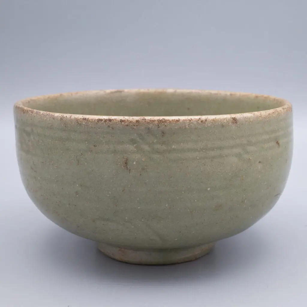 Chinese Antique Longquan Celadon Glazed Bowl Incised Decoration Yuan Early Ming
