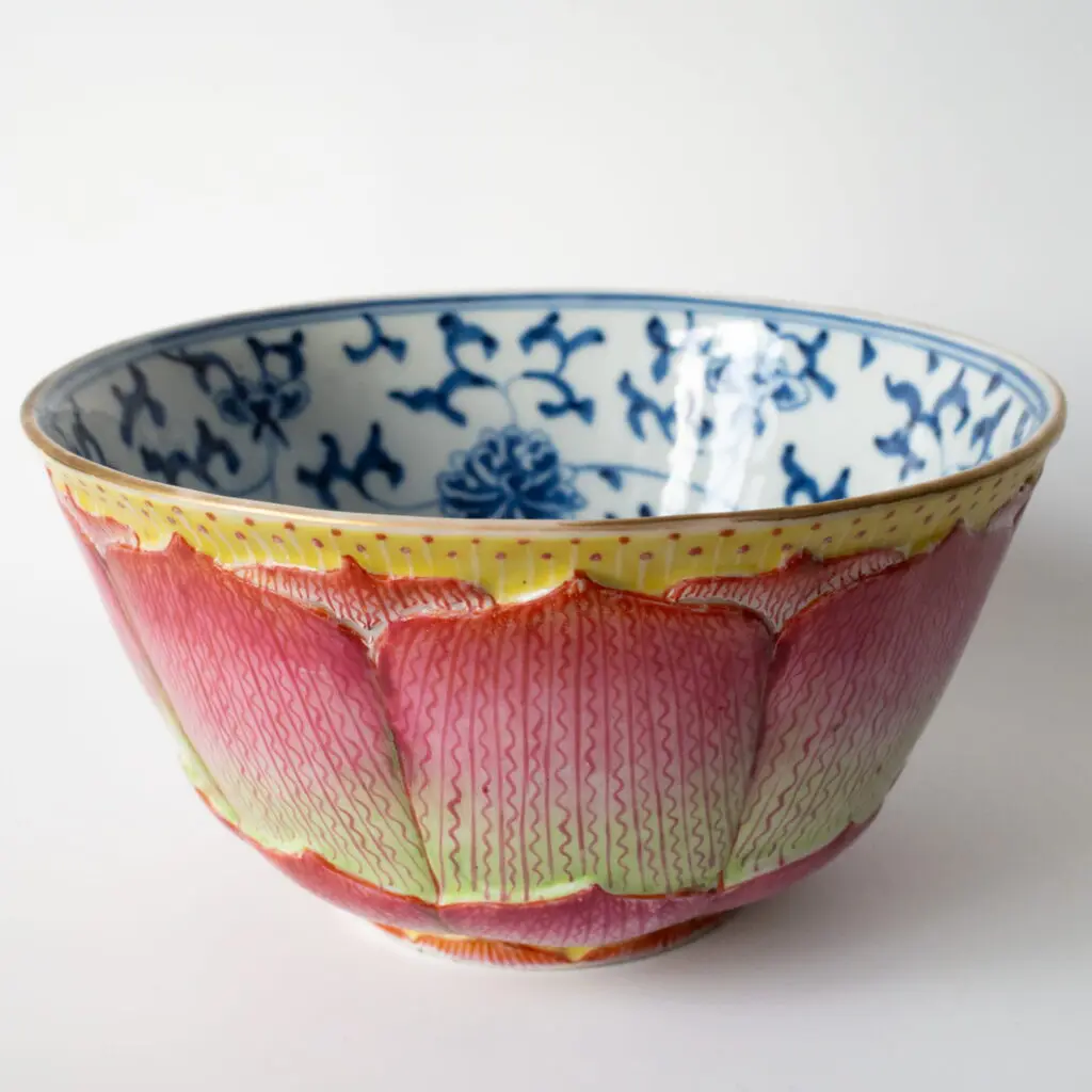 Chinese Antique Relief Moulded Famille Rose Porcelain Lotus Petal Bowl Late Qing
