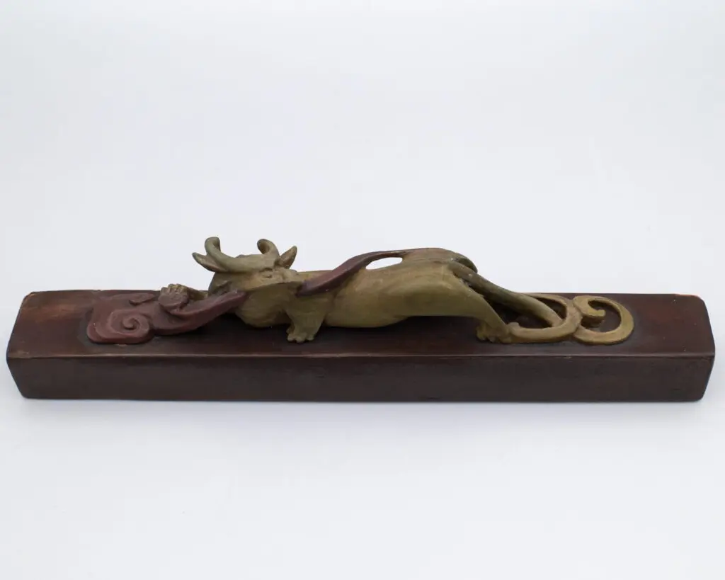 Chinese Antique 19th Century Lacquered Chilong Dragon Scroll Weight Qing Dynasty
