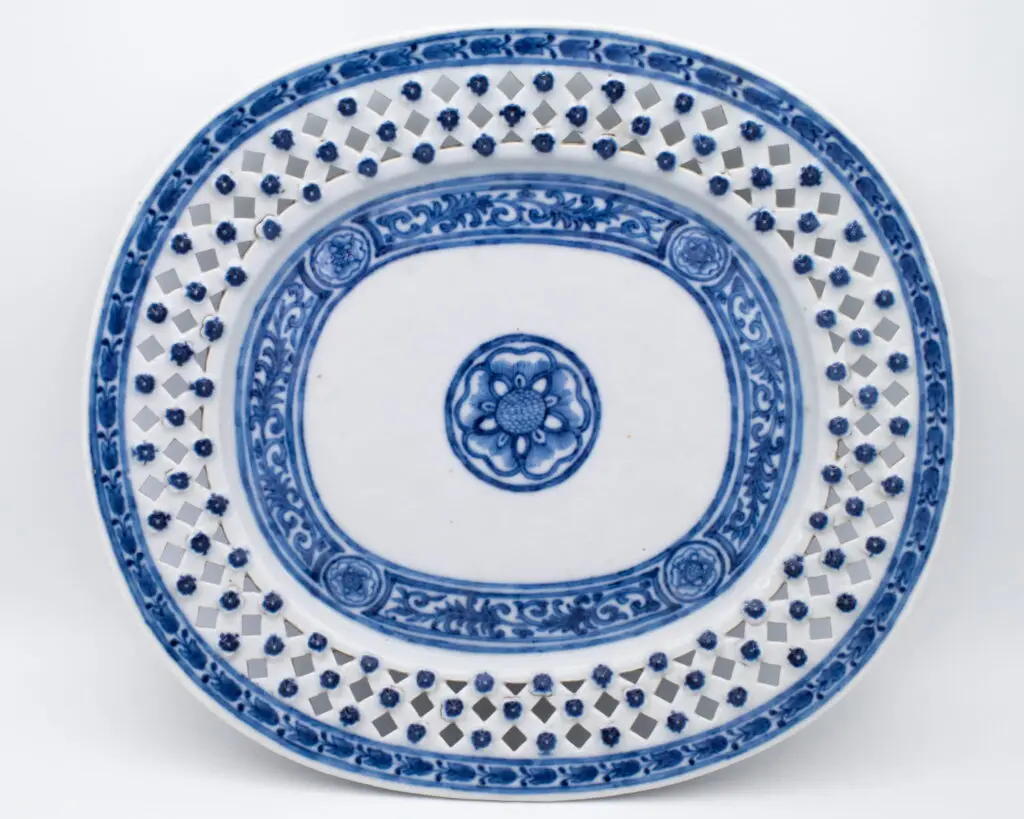 Chinese Antique Qianlong Blue White Export Porcelain Openwork Platter 28.3x25cm