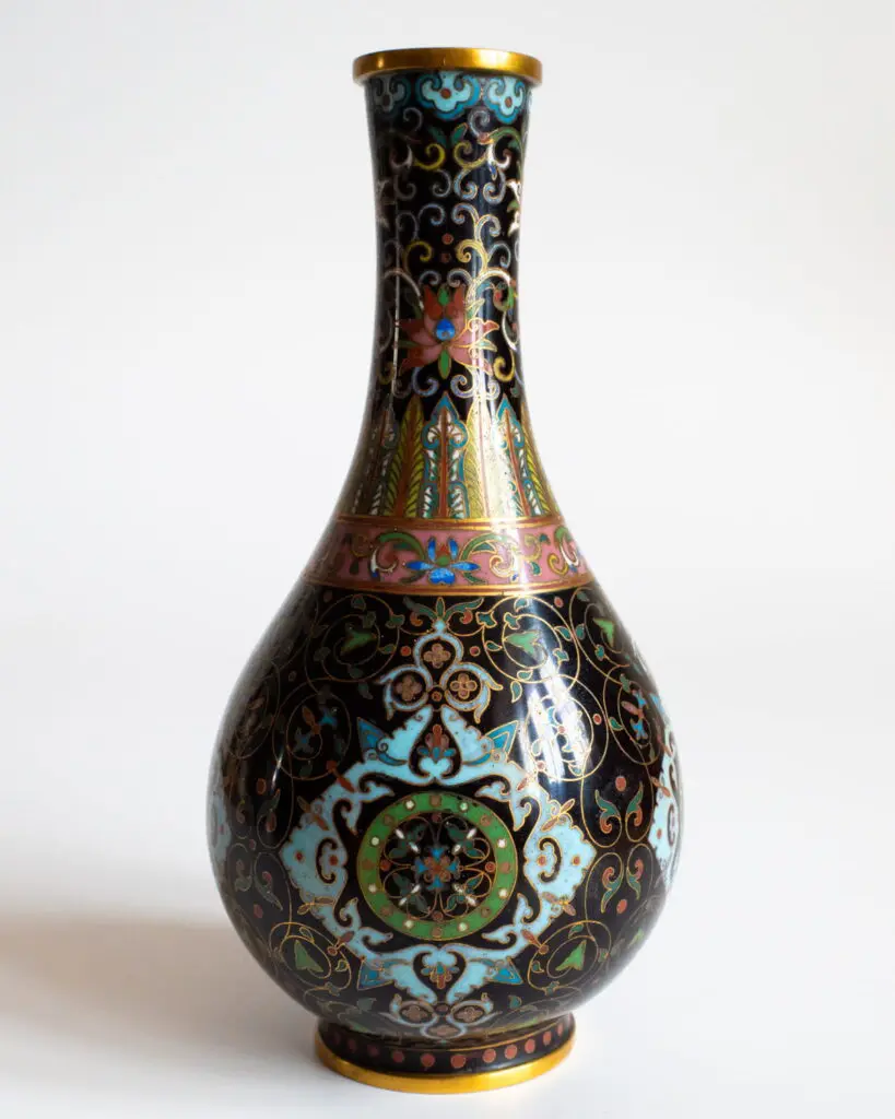 Fine Chinese Antique Cloisonne Enamelled Arabesque Vase Late Qing Republic 20thC