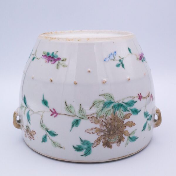 Antique 19th Century Chinese Export Famille Rose Porcelain Kamcheng Pot with Floral Decoration and Gilding