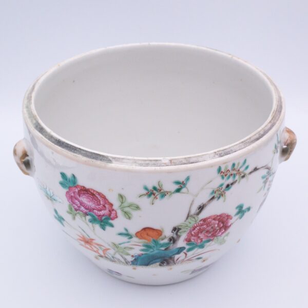 Antique 19th Century Chinese Export Famille Rose Porcelain Kamcheng Pot with Floral Decoration and Gilding