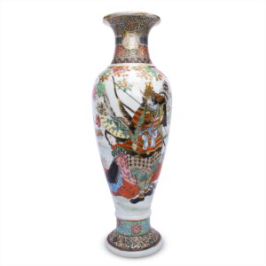 Large Antique Japanese Kutani Porcelain Vase With a Figural Scene. Early 20th century