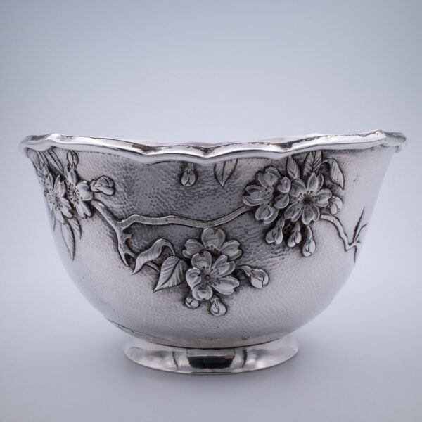 Fine Antique Japanese Silver Bowl With Prunus Blossom by Arthur and Bond, Yokohama. Meiji Period