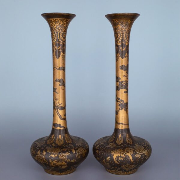 Fine Pair of Antique Japanese Bronze Vases by Takeuchi Chubei. Meiji Period