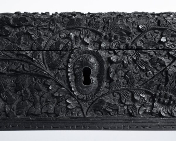 Fine Antique Anglo-Indian Carved Wooden Box. 19th century
