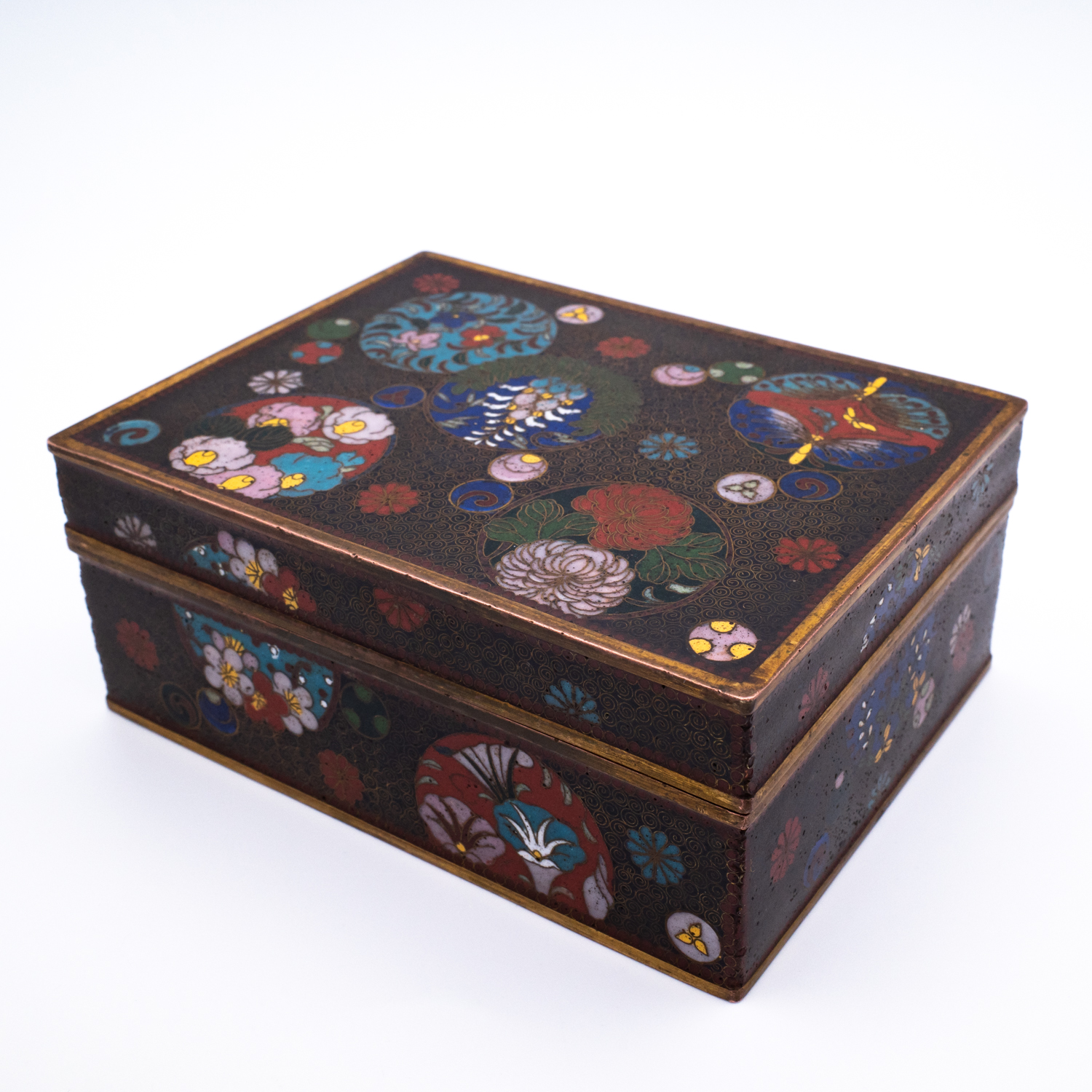 Fine Antique Japanese Cloisonné Enamelled Rectangular Box and Cover. Meiji period