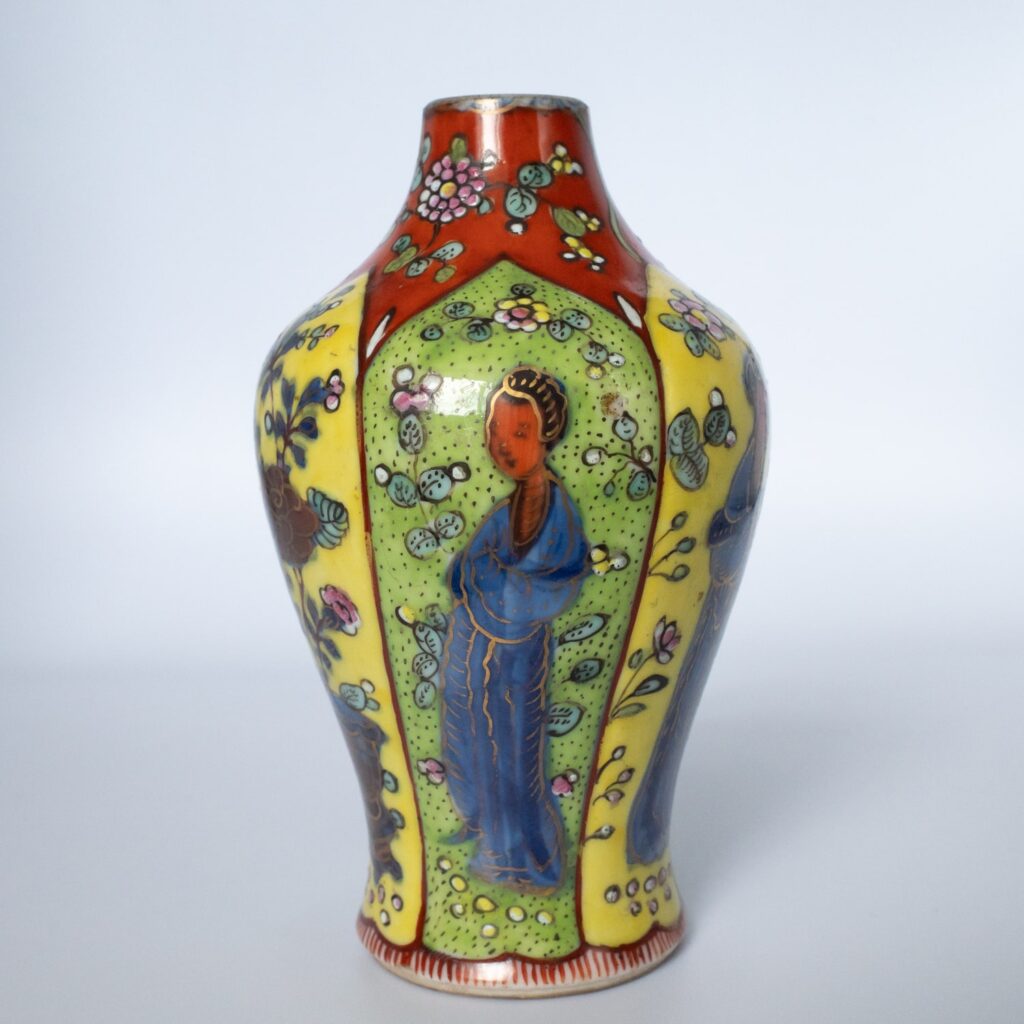 Clobbered Antique Chinese Kangxi Period Long Eliza Blue and White Porcelain Vase