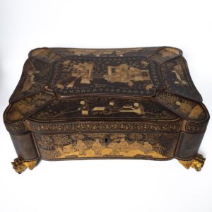 Antique Chinese Export Black and Gilt Lacquer Box. 19th Century, Qing Dynasty