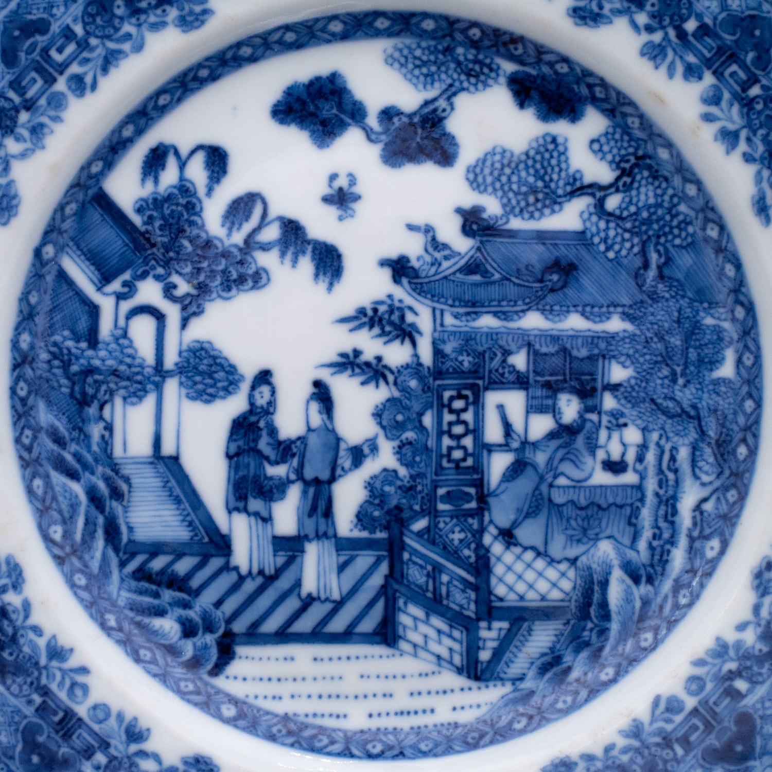 Antique Chinese Octagonal Blue and White Export Porcelain Dish. Qianlong Period