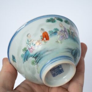 Chinese Antique or Vintage Famille Rose Porcelain Bowl. Underglaze Blue Qianlong Mark