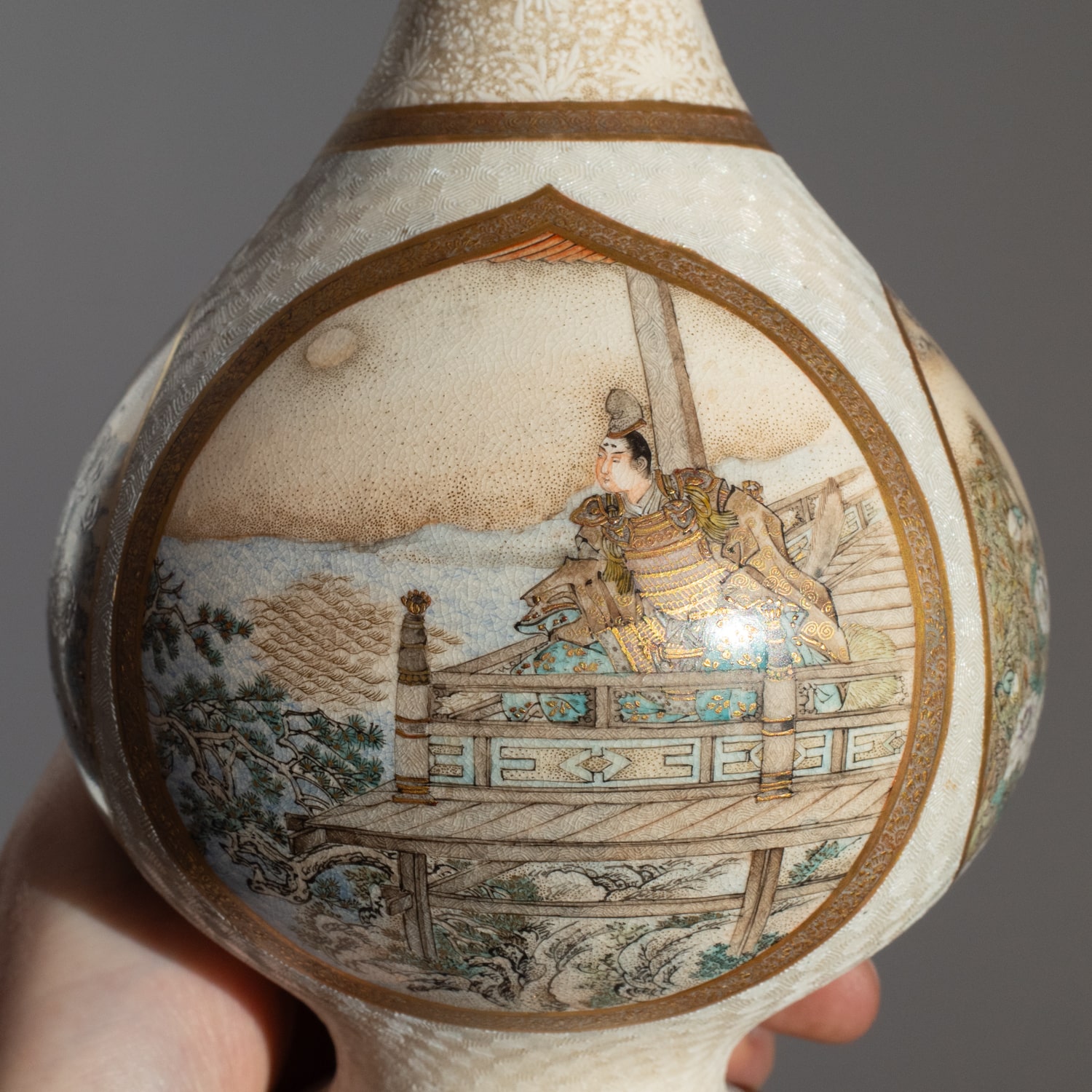 Fine Antique Japanese Satsuma Vase. Meiji Period, Late 19th - Early 20th Century