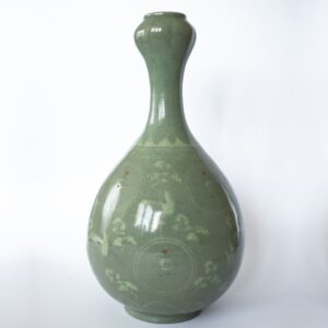 Large Korean Buncheong Celadon Glazed Garlic-Head Vase by Shin Sang-Ho (b. 1947)