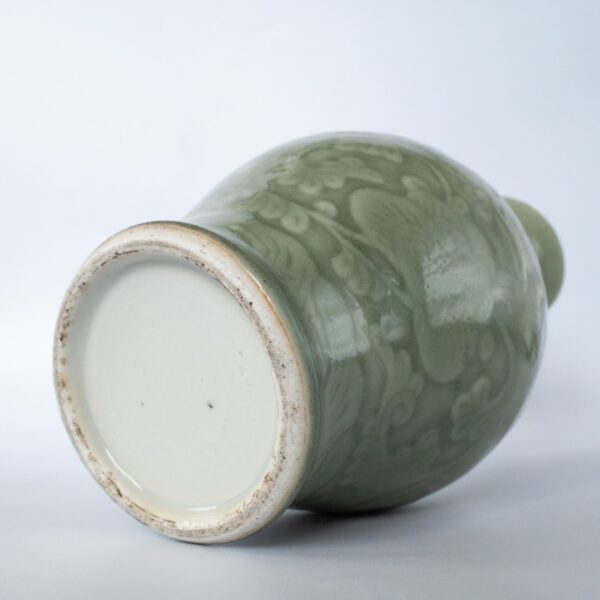 Antique Chinese Celadon Glazed Porcelain Vase With Incised Decoration. Late Qing Dynasty