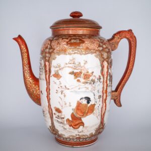 Large Antique Japanese Kutani Porcelain Coffee Pot. Meiji Period