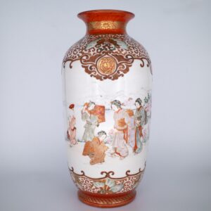 Fine Antique Japanese Kutani Porcelain Vase With a Figural Scene. Meiji Period