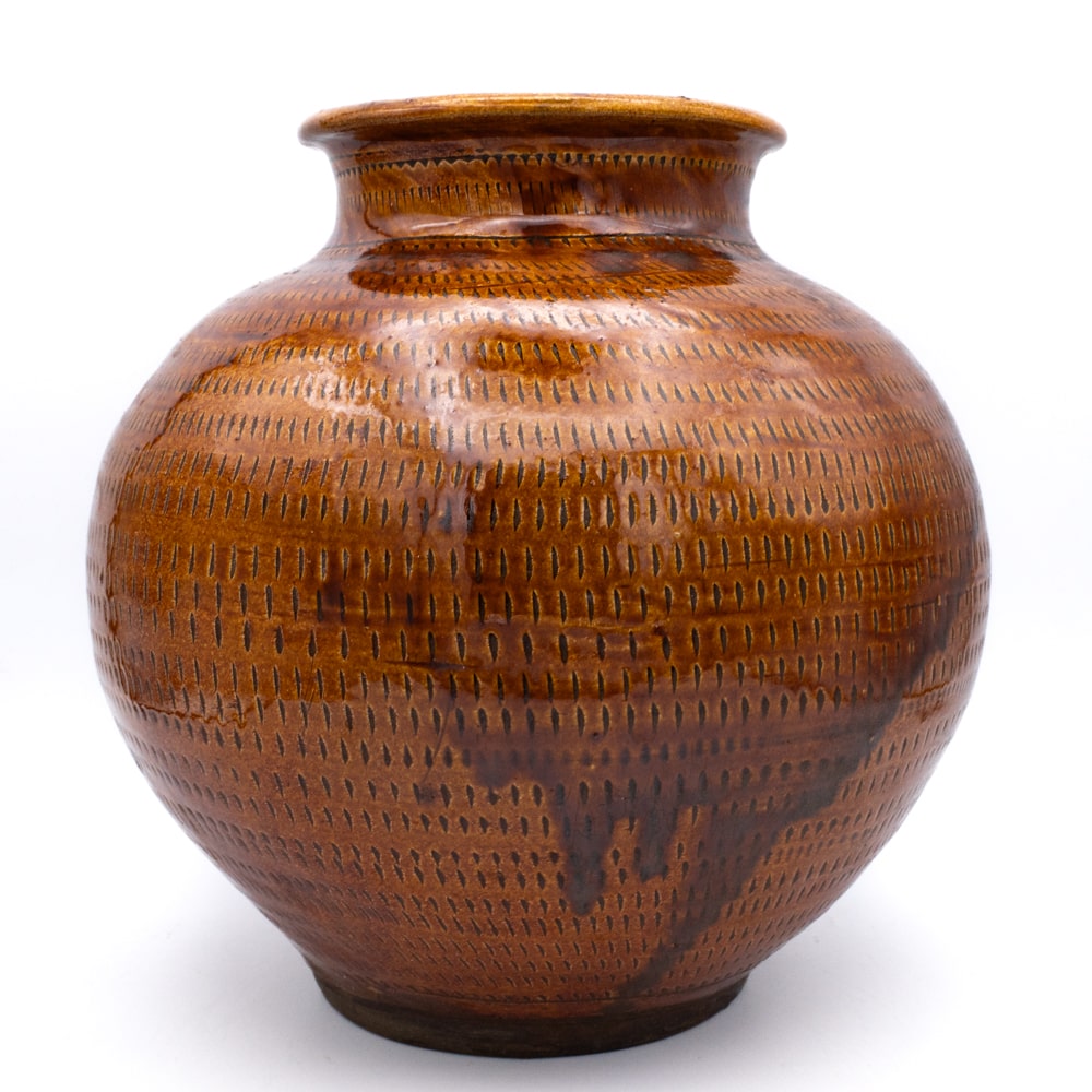 Large Vintage Japanese Amber Brown Glazed Onta Ware Onta-yaki Jar. 20th Century