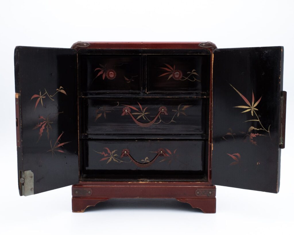 Antique Japanese Gilt Lacquered Miniature Jewellery Box. Early