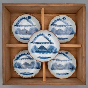 Antique Japanese Edo Period Set of Imari Porcelain Namasu Plates With Mt Fuji