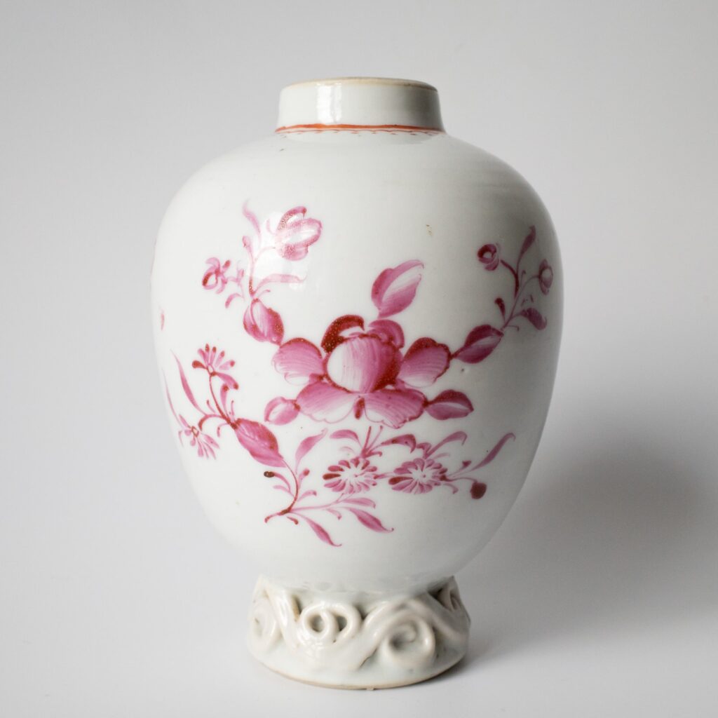 Chinese Antique Puce Decorated Export Porcelain Tea Caddy Qianlong 18th Century